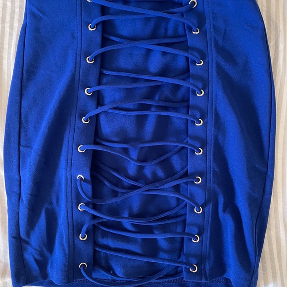 Posh by V Skirt Set - Picture 3 of 5